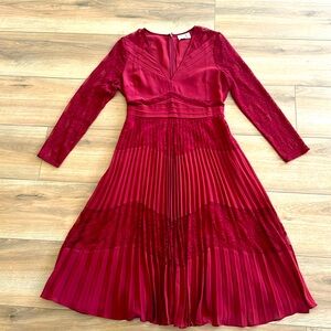 Burgundy midi Dress
